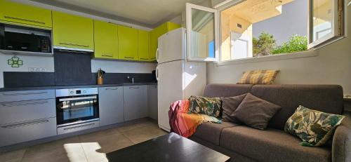 Olmeto Apartamento | T3 Paradisiaque sur la plage, les pieds dans l'eau