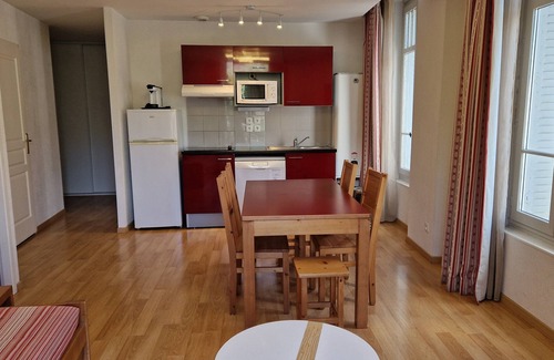 Bagneres-de-Luchon Apartamento | T3 town center Bagnères-de-Luchon - LL/SL