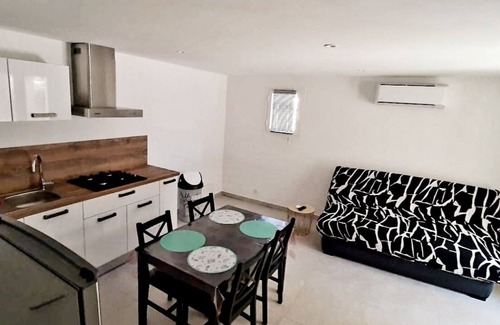 Pietracorbara Apartamento | T3 with pool 2mn from the beach