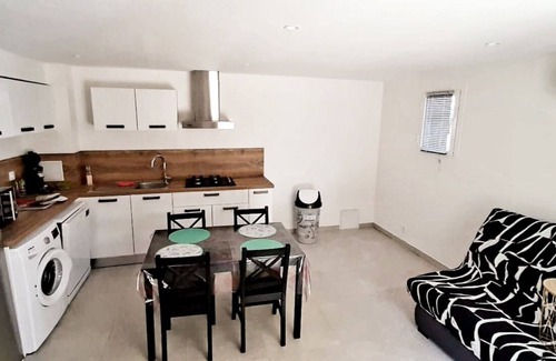 Pietracorbara Apartamento | T3 with pool 2mn from the beach