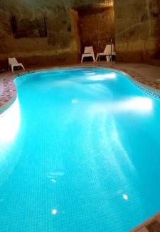 San Lawrenz Villa | Ta Majsi farmhouse with indoor heated pool