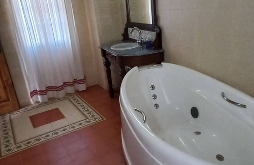 San Lawrenz Otro | Ta Majsi heated indoor pool