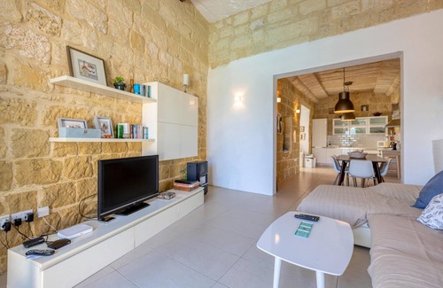 San Lawrenz Casa | Ta'Patee Pool Farmhouse in Gozo, Kercem Gozo, Malta