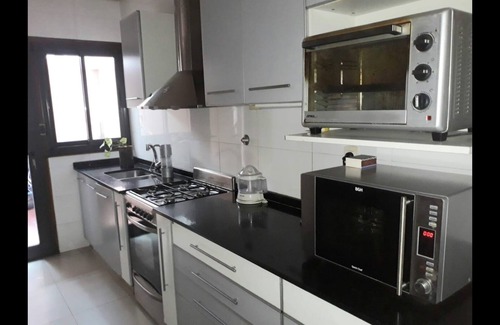 Mendoza City Center Casa | Tabanera Suite casa en Zona Residencial a 5 km del centro