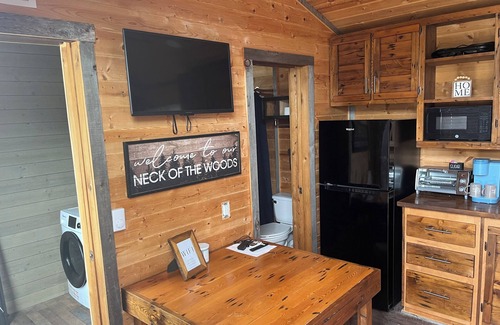 Eagle Rock Cabina | Table Rock Tiny Home Mill Creek Cabin