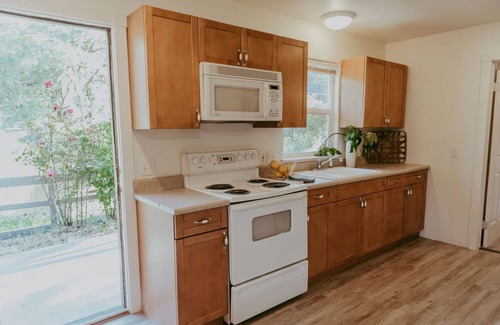 California Wine Country Cabaña | Tadpole Cottage