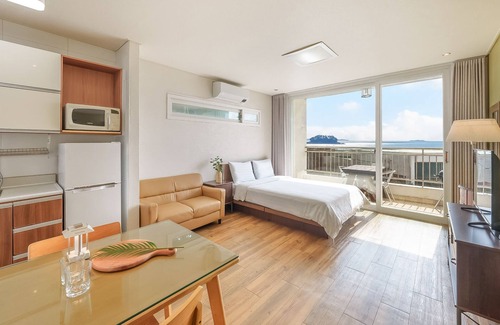 Kujanggul Casa | Taean Maumsokui Jip Pension