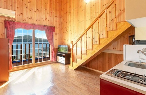 Iwon Casa | Taean O2 Ocean Pension