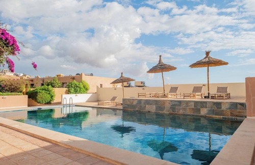 Taghazout Apartamento | Taghazout Chic: Berber Tradition & Surf Spirit