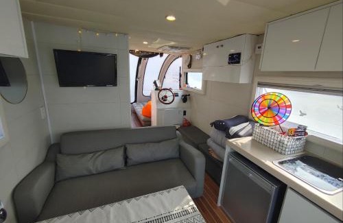 Tongyeong Alquiler De Eote | Tagoja Caravanboat Stay