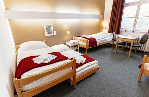 Neustadt-Sued Hotel | Tagungs- und Gästehaus St. Georg