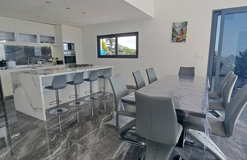 Faaa Villa | TAHITI - Villa Green M