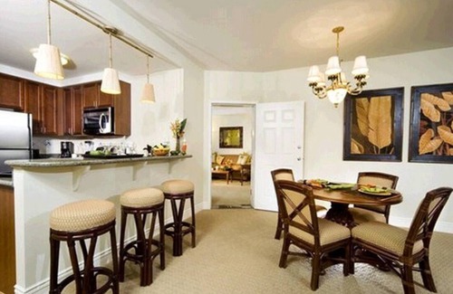 Las Vegas Apartamento | Tahiti Village 2BR - Full Kitchen - Sleeps 8