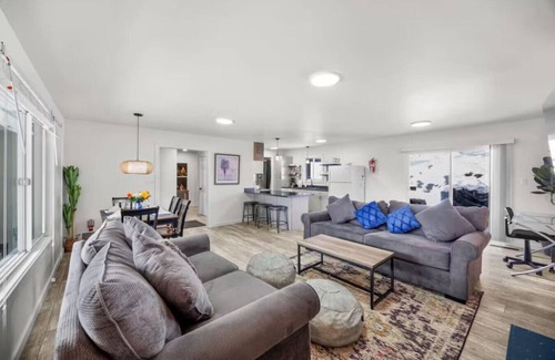 Tahoe City Apartamento | Tahoe Getaway across from Lake!