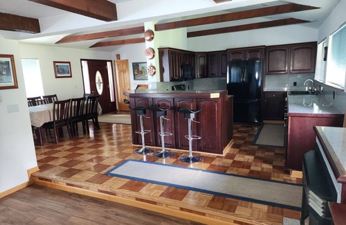 Christmas Valley Casa | Tahoe River House with Hot Tub on private two riverfront acres