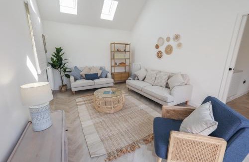 Amlwch Casa | Tai Porth Llechog Bungalow By Birch Stays
