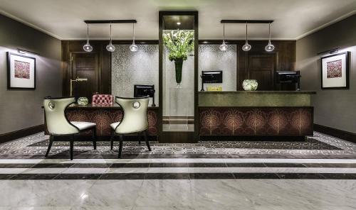 Westminster Hotel | Taj 51 Buckingham Gate Suites and Residences