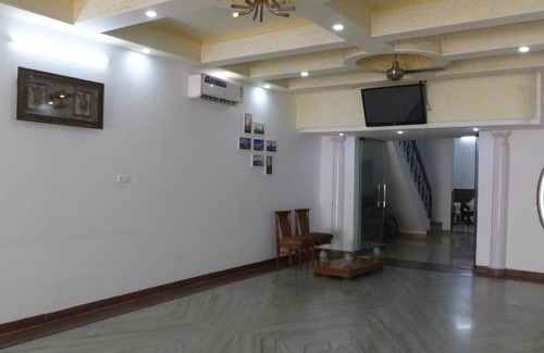 Dwarka Cama Y Desayuno | taj homes