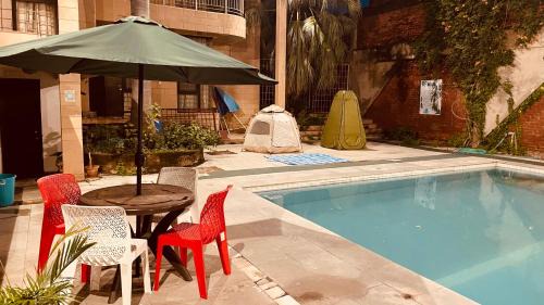 Agra Otro | Taj Waves - Poolside Tent in a Peaceful Retreat