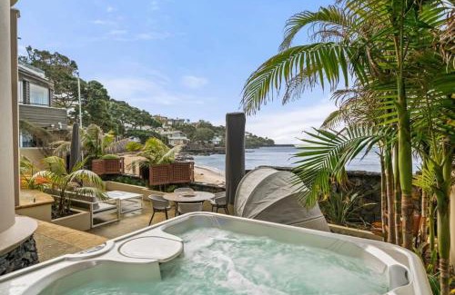 Takapuna Casa | Takapuna Beachfront w Stunning Views