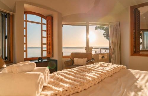 Takapuna Casa | Takapuna Beachfront w Stunning Views