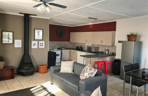 Old Place Apartamento | Take a Break Self Catering Accommodation