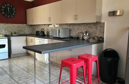 Old Place Apartamento | Take a Break Self Catering Accommodation