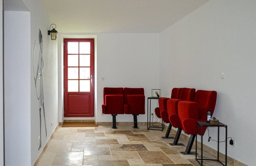 Eglise-Neuve-d'Issac Casa | Alojamiento de 4 habitaciones en Église-Neuve-d'Issac