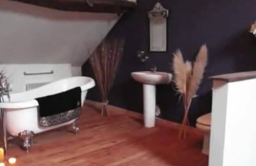 Dompierre-les-Eglises Casa | Take a relaxing holiday off the beaten track in the Limousin