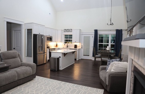Florence Casa | Take a rest in Florence .Ideal for i95 traveler and Florence Center and Buc-ee's