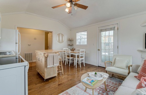 Monteagle Cabaña | Take a Trip Down Memory Lane @ Berenstain Cottage!