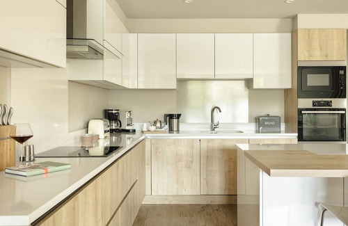 Ambleside Cabaña | Take Five