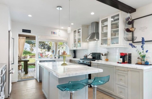 Solana Beach Casa | Take it easy at this unique and tranquil getaway.