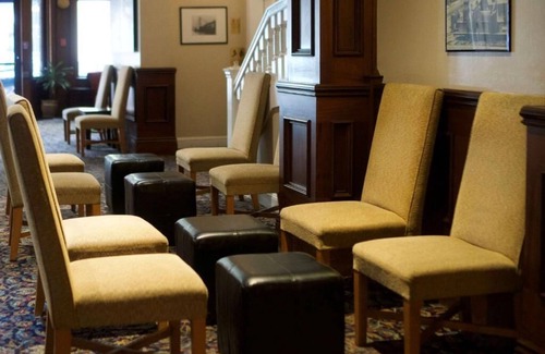 Downtown Oakland Casa | Take time for relaxation in Oakland!!