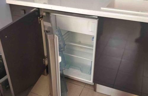 Rafina Apartamento | Takis & Machi house