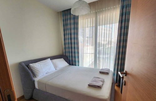 Harbiye Apartamento | Taksim Perfect Residence, 3 bedrooms , pool, Gym, Sauna , Wifi
