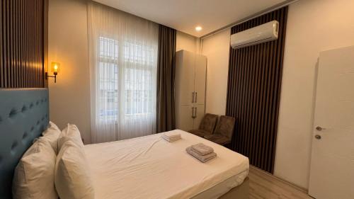 Talimhane Apartamento | Taksim Square Luxury 4BR Next to Hotels Perfect for Families & Groups