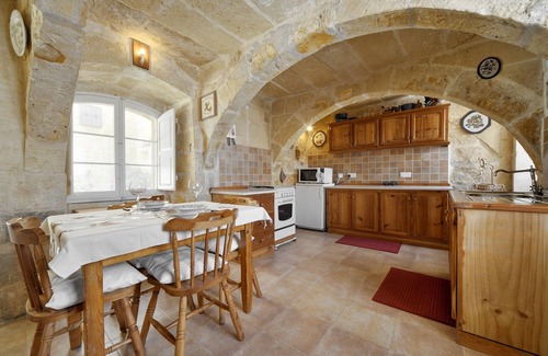 San Lawrenz Otro | Tal-Barun Self-Catering Farmhouse