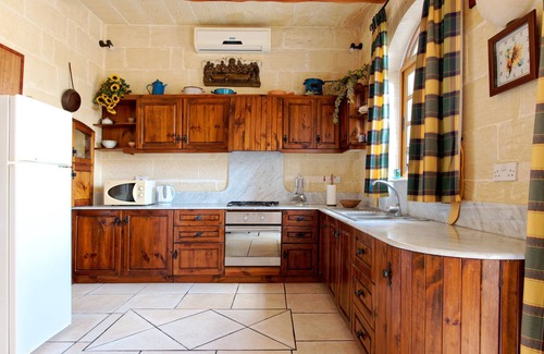 Victoria Otro | Casa Rural Tal-Hamramann