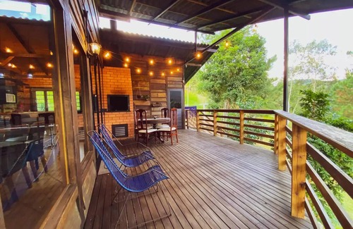 Benedito Novo Chalet De Esquí | Tal Haus chalet with panoramic view of the valley