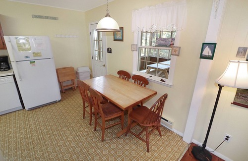 Chincoteague Casa | Tall Pines - Pet friendly; Screened porch!