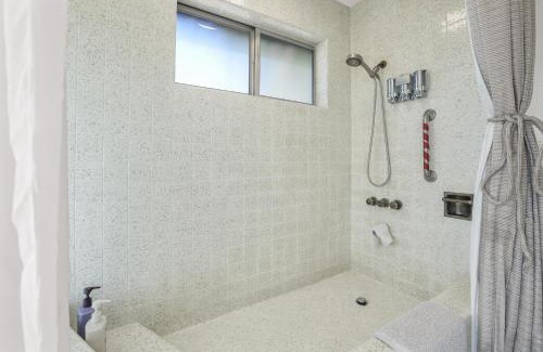 Stateline Casa | Tallac View