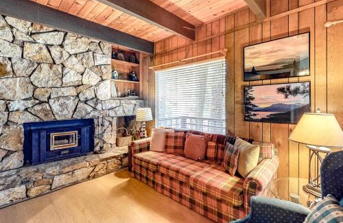 Tahoe City Casa | Talmont Trailhead Cabin