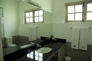 Seeduwa - Katunayake Complejo | Tamarind Tree Garden Resort - Katunayake