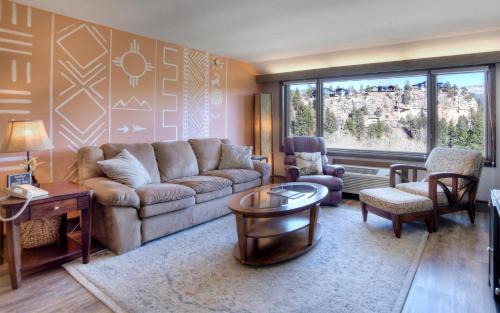 Purgatory Casa | Tamarron Lodge Suite 203-201