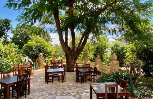 Rundu Cabina | Tambuti lodge