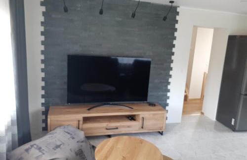 Tartu Apartamento | Tammelinna house, 3 bedroom + living room