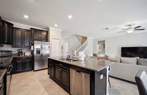 Riverview Casa | Tampa 5-Star Luxurious Private Home Near The Beach! 4br/3br/5beds!