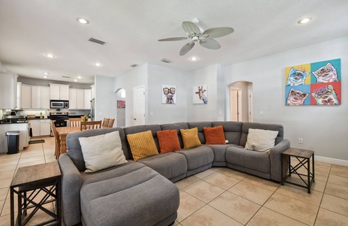 Ballast Point Casa | Tampa "Good Times" Home+GameRoom, Sleeps 12, 4br/3.5bth, Great Location/Backyard