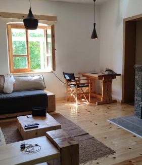 Kremna Casa | TANA